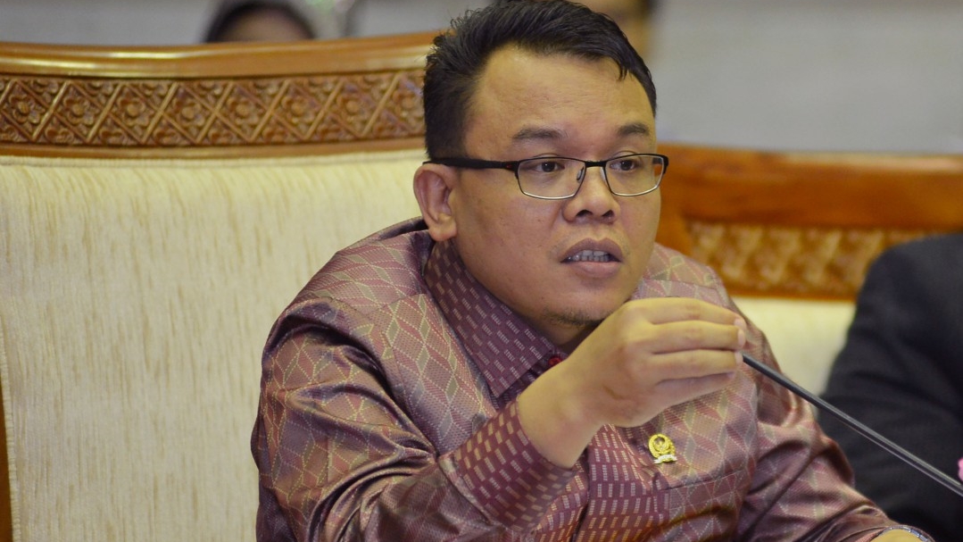 Legislator PAN Apresiasi Penemuan Obat Corona Oleh Unair 